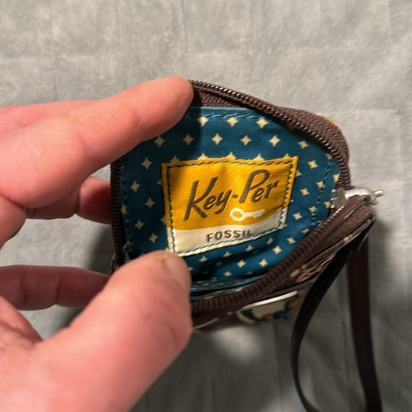 Fossil Key Per Pouch, Wristlet, Floral, Wallet, Brown, Zipper Closure, Boho - Picture 4 of 7